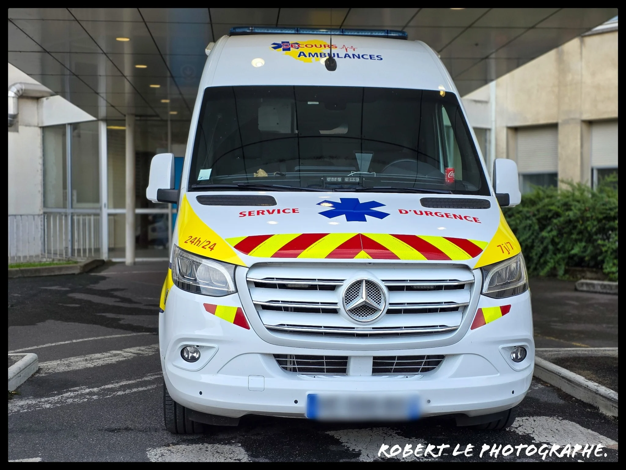Flotte complète ambulances VSL Secours Ambulances 44